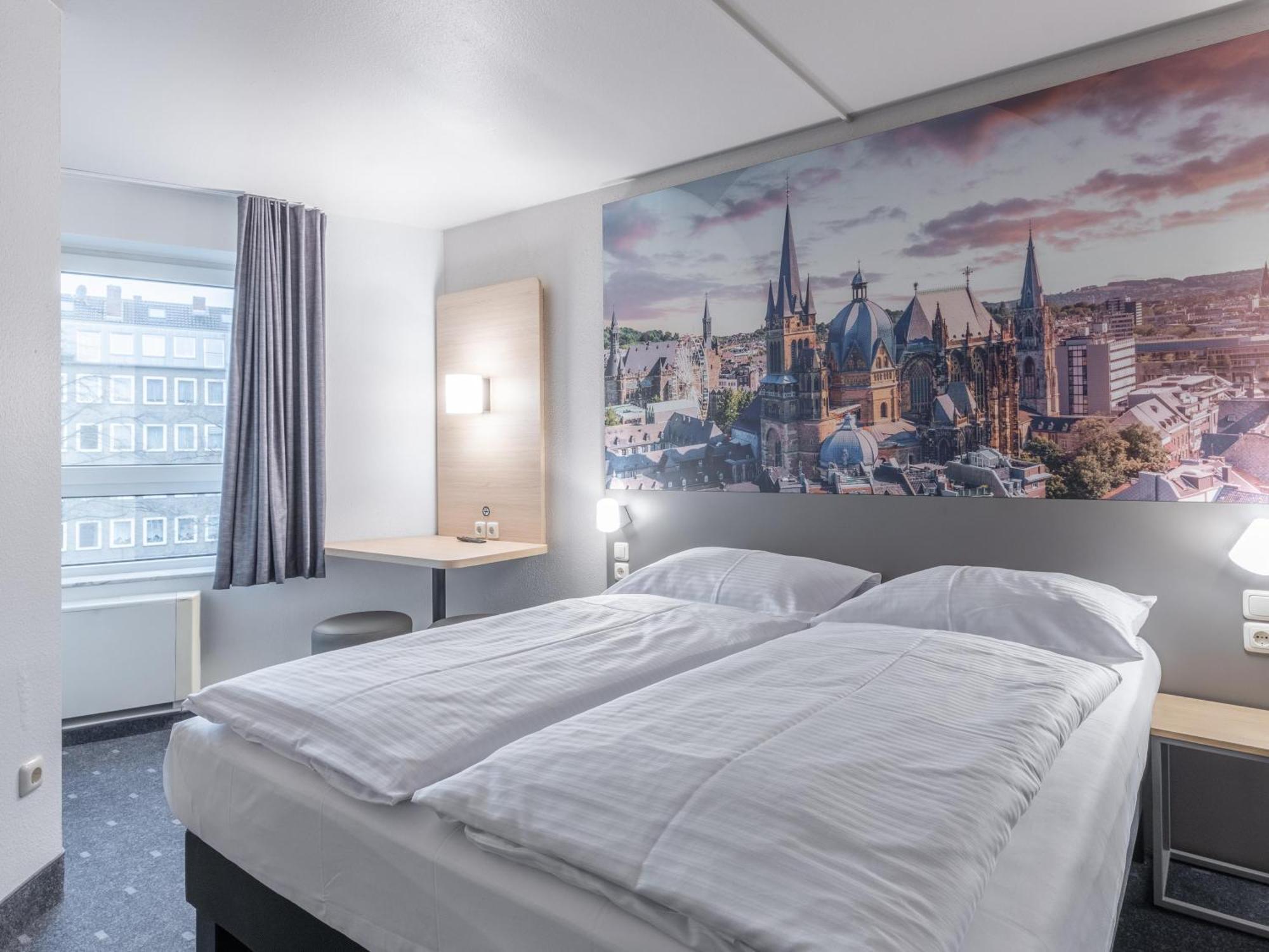 B&B Hotel Aachen-Hbf Bagian luar foto