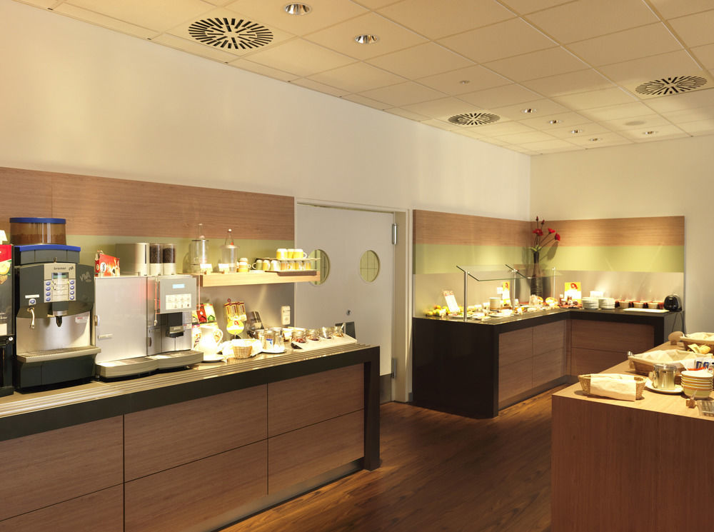 B&B Hotel Aachen-Hbf Bagian luar foto