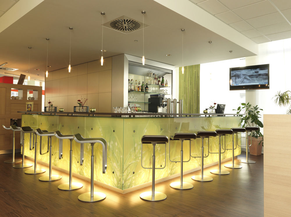 B&B Hotel Aachen-Hbf Bagian luar foto
